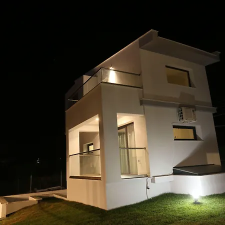 アパートホテル Blue Avenue