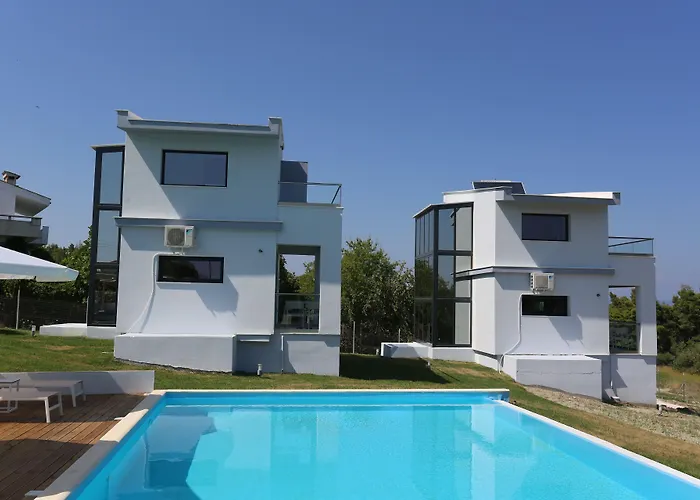 Blue Avenue Aparthotel