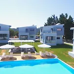 Blue Avenue 4* Paliouri