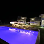 Blue Avenue Hotel de apartamente 4*