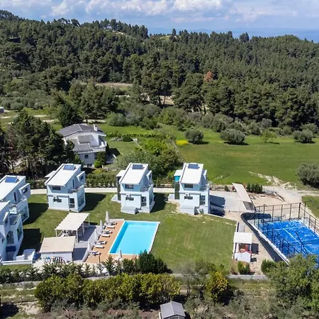 Blue Avenue 4* Paliouri