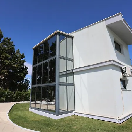 Blue Avenue Aparthotel Paliouri