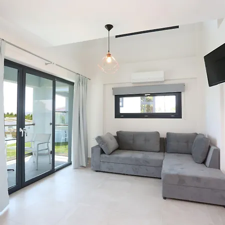 Blue Avenue Aparthotel