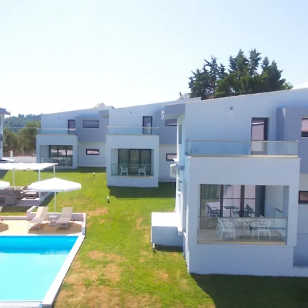 Ξενοδοχείο με διαμερίσματα Blue Avenue Παλιούρι
