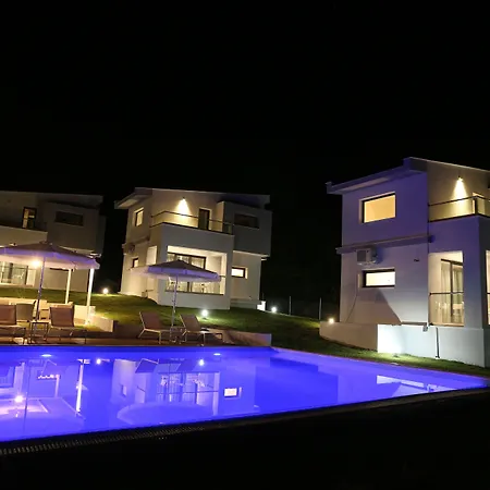 Blue Avenue 4*