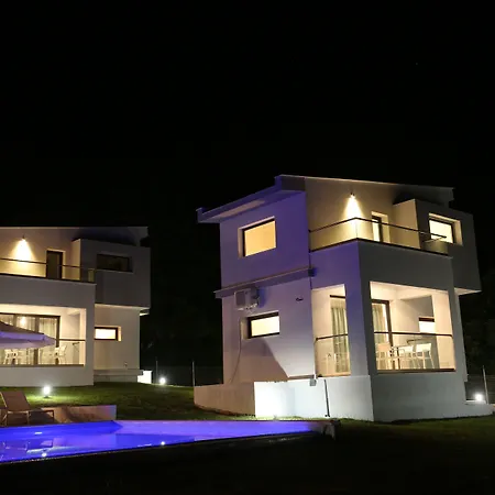Blue Avenue Hotel de apartamente Paliouri