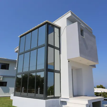 Apart-hotel Blue Avenue 4*