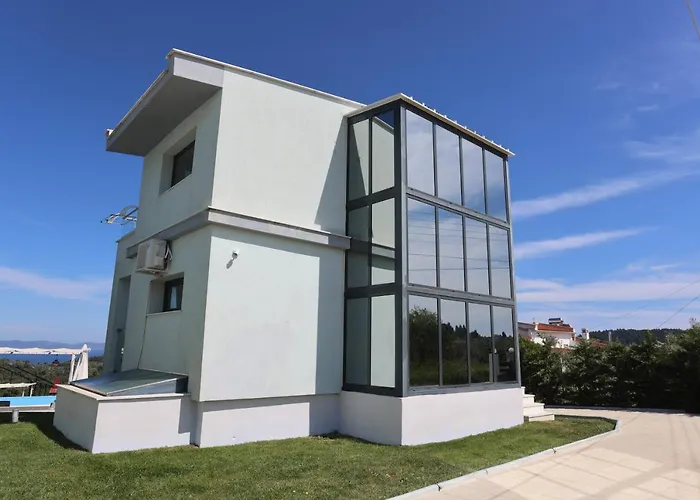 Апарт-отель Blue Avenue 4*