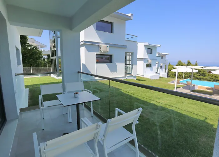 Blue Avenue 帕利乌里翁