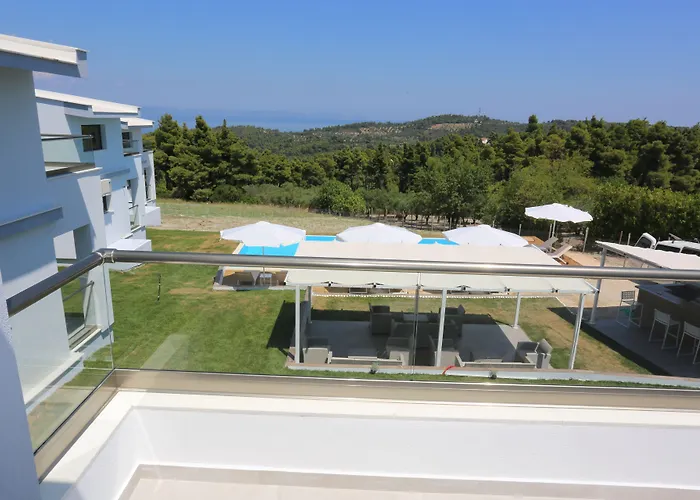 Apart-hotel Blue Avenue 4*