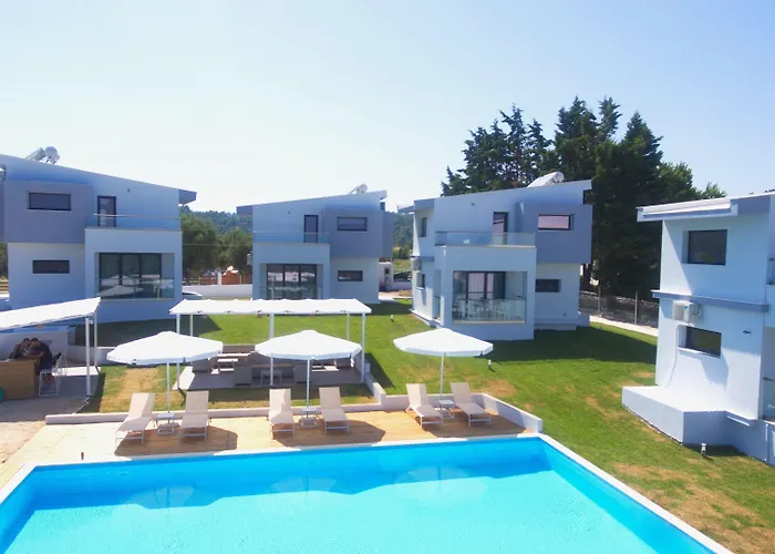 Blue Avenue 4* Paliouri