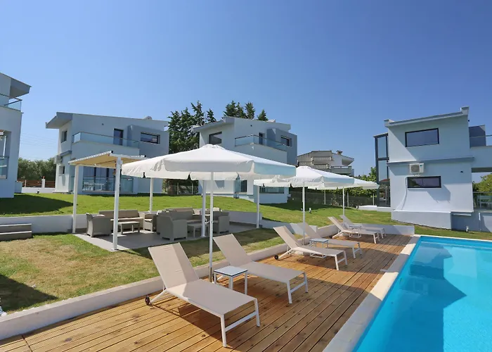 Blue Avenue Apart-hotel Paliouri