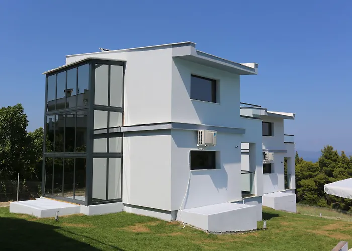 Apart-hotel Blue Avenue 4*